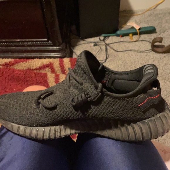 Yezzy - Picture 3 of 3